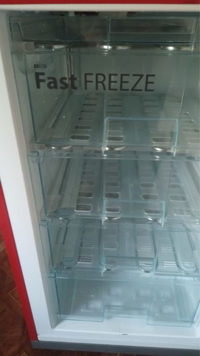 Холодильник продам