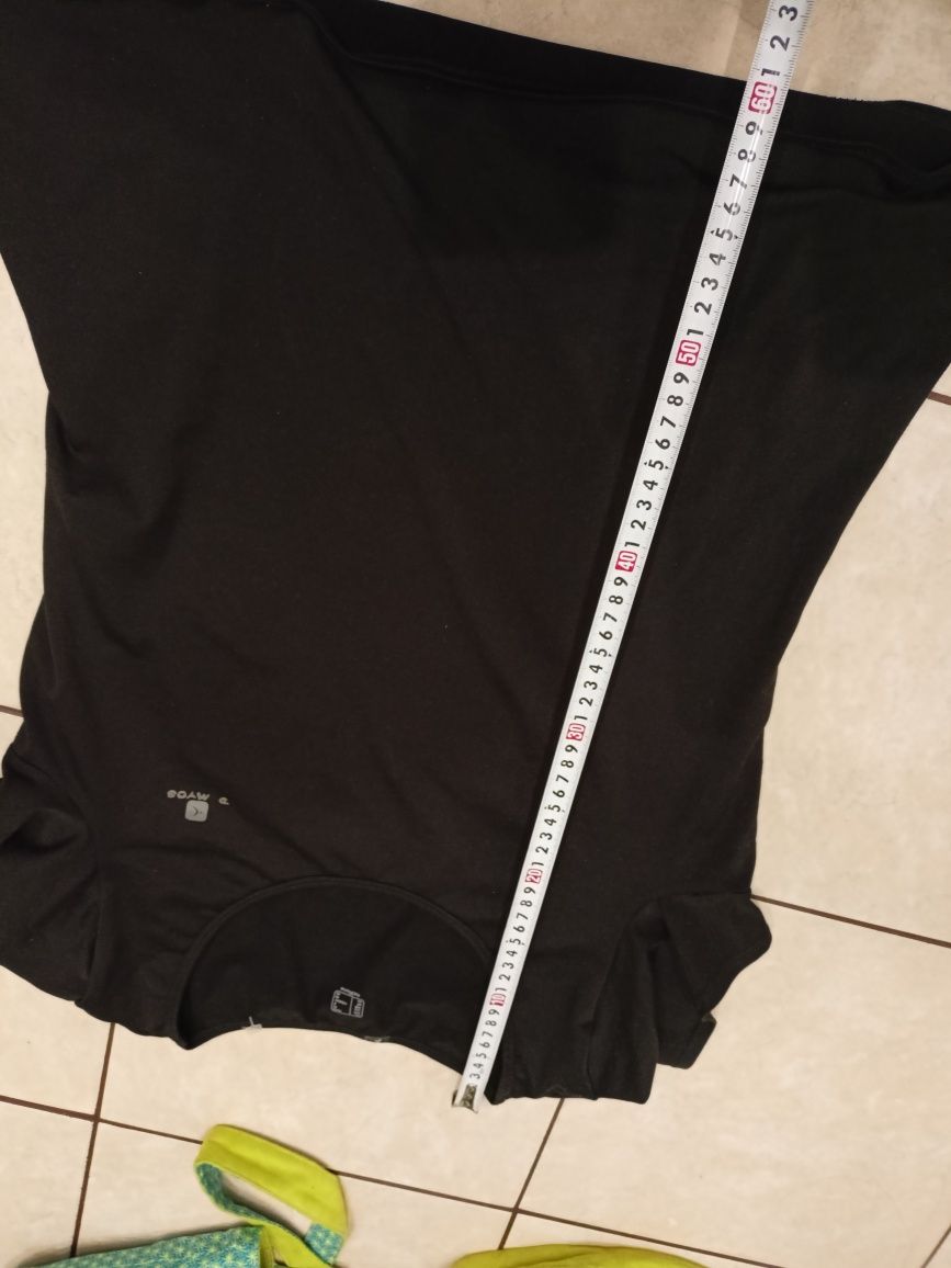 Czarna bluzka z krótkim rękawem t-shirt sportowy aerobik domyos 40