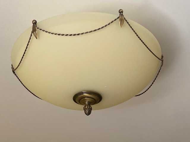 Dois Candeeiros de Sala de Estar