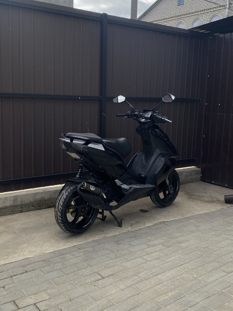 Продам, Aprilia sr50 gen3( не аерокс, слайдер, бвс, ямаха)