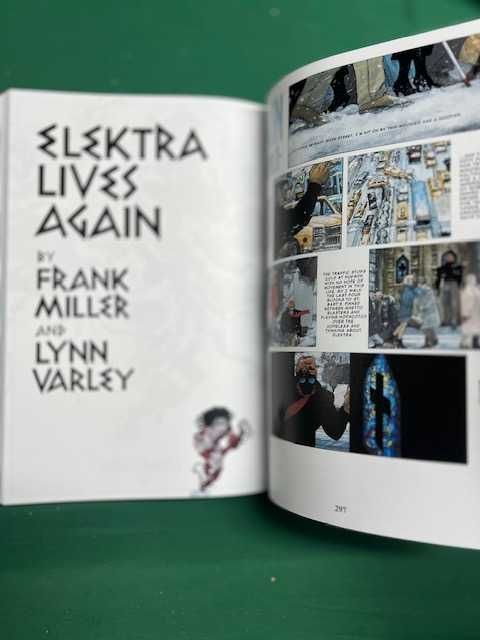 Reservado Elektra by Frank Miller e Bill Sienkiewicz Omnibus