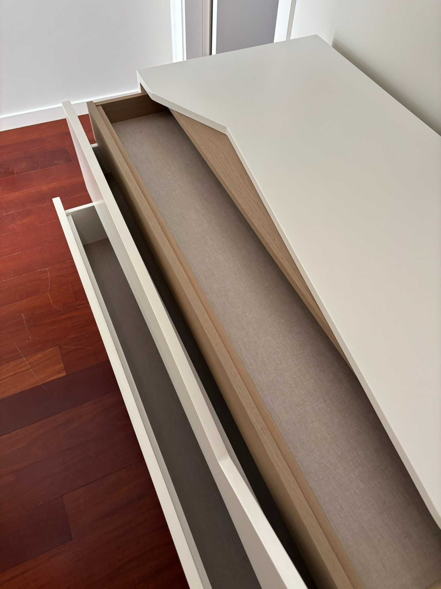 Cómoda Moderna Como Nova – Design e Grande Capacidade de Arrumação!