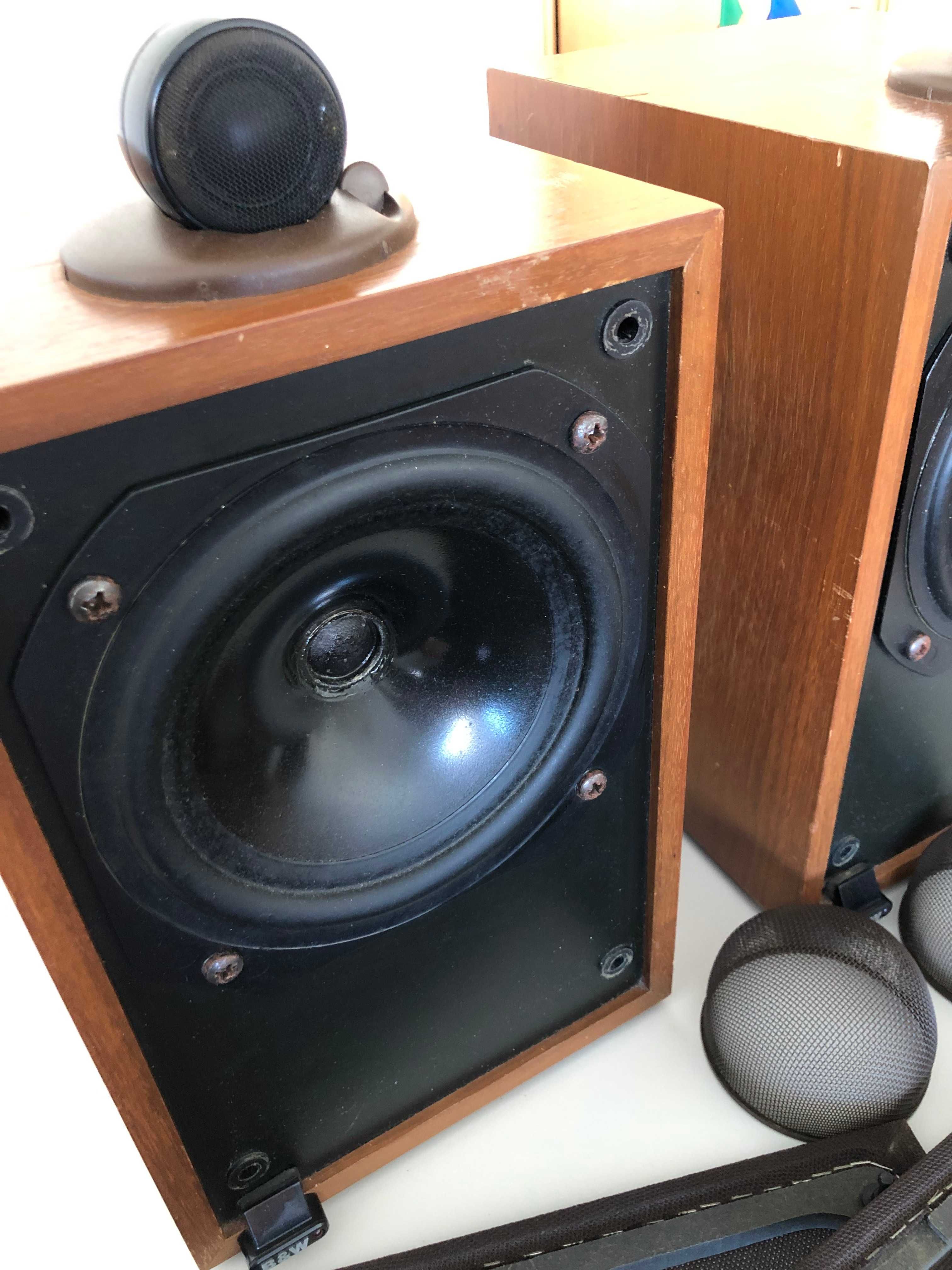 Colunas Bowers & Wilkins BW-DM17