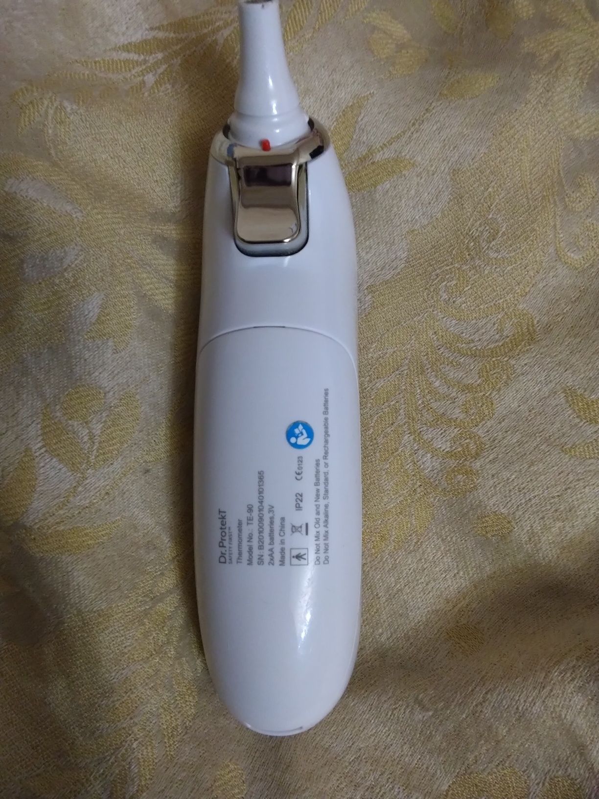 Електронний термометр для вушних раковин Dr.ProtekT