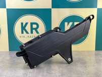 Корпус повітряного фільтра BMW 3 (F30/F31) 13717597589