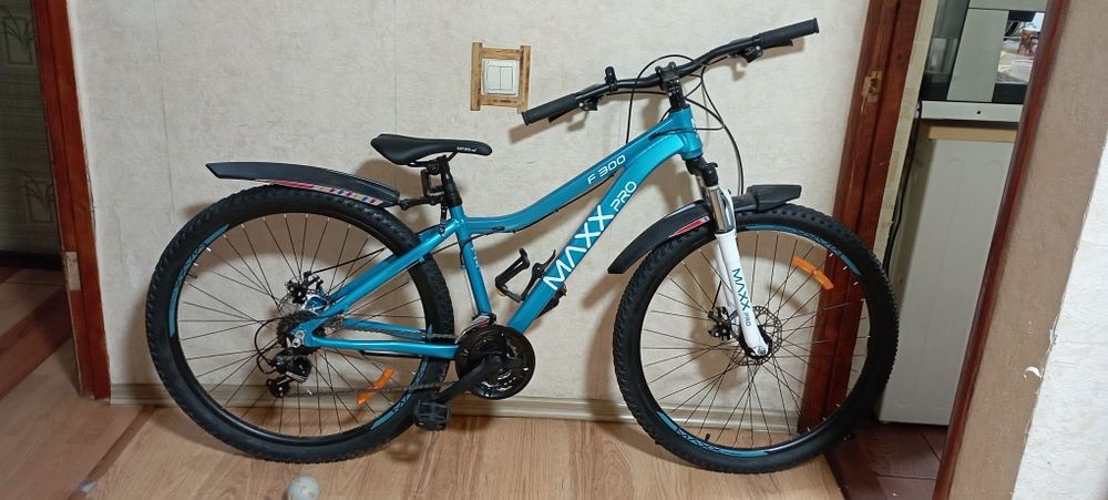 Спортивный велосипед MaxxPro F300