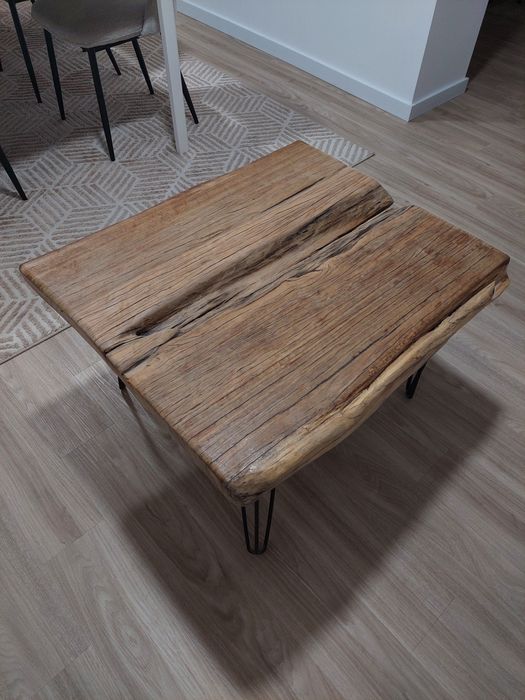 Mesa de Madeira Natural