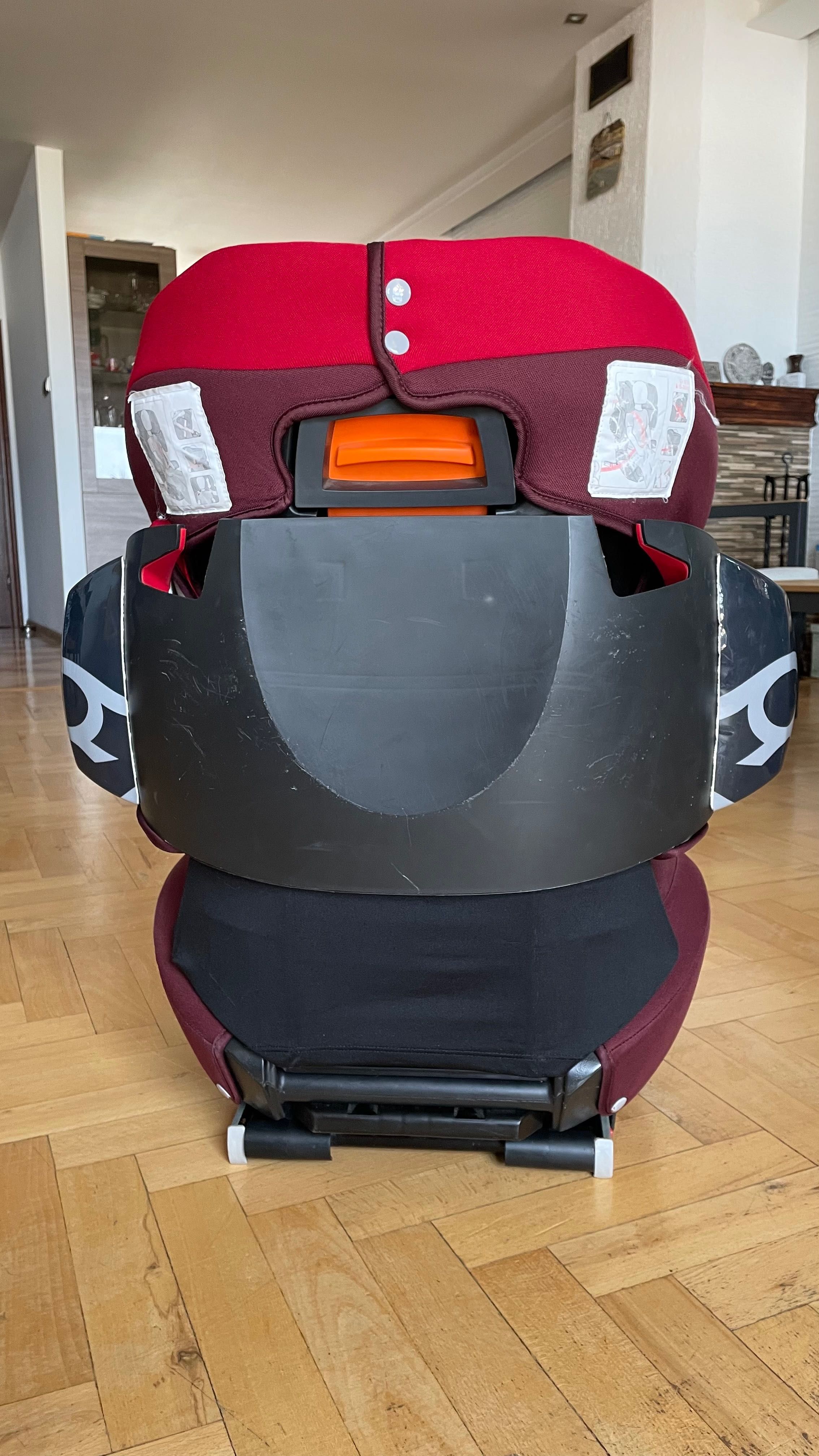 Cybex Solution X2 Fix  15-36kg