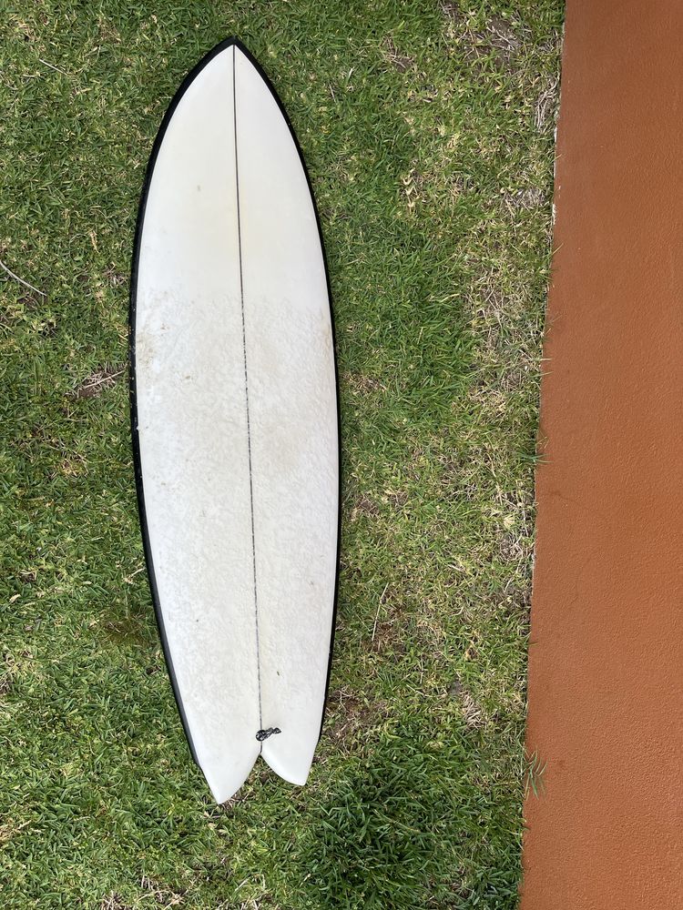 Prancha de surf twin fin 5.10