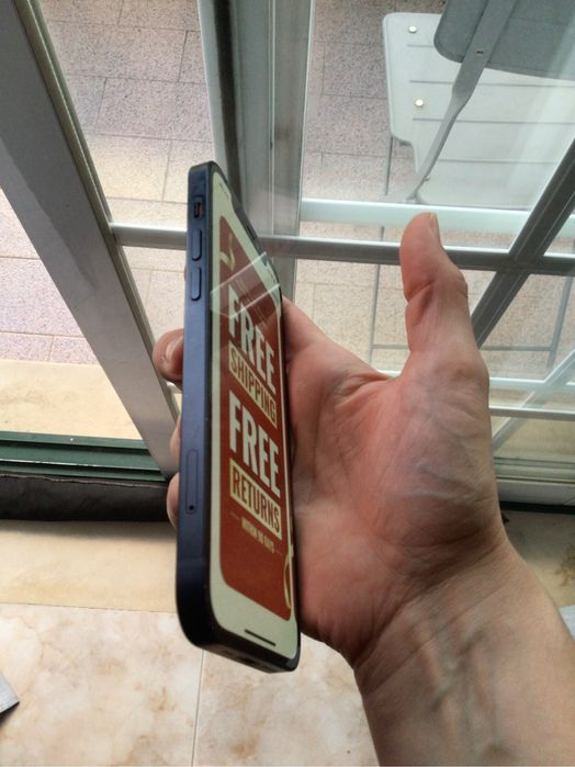 iPhone 12 64GB preto em excelente estado