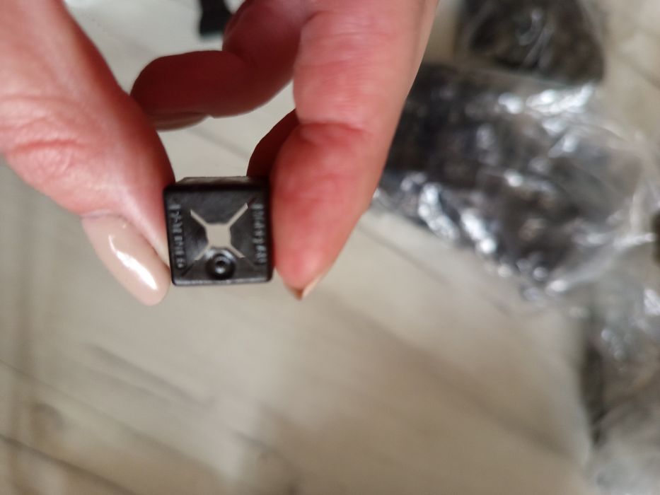 Rozmiary XS S M L XL XXLna wieszaki