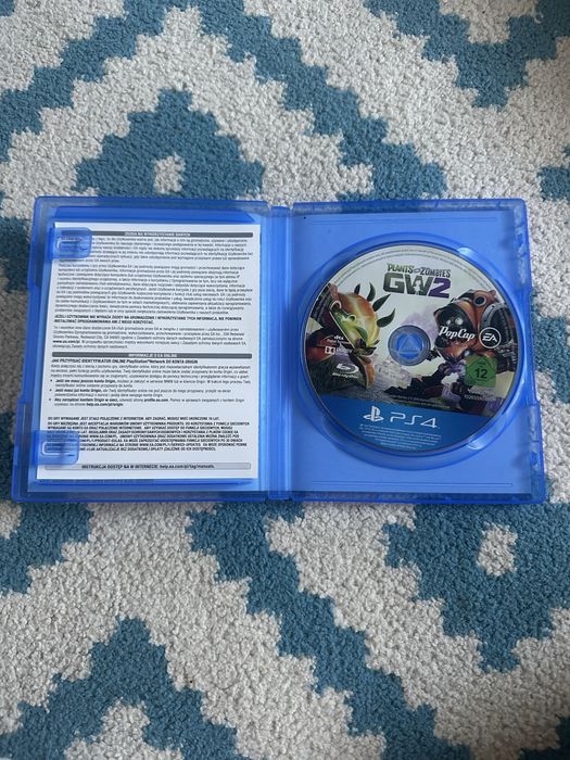 Gra na PS4 plants of zombie GW2