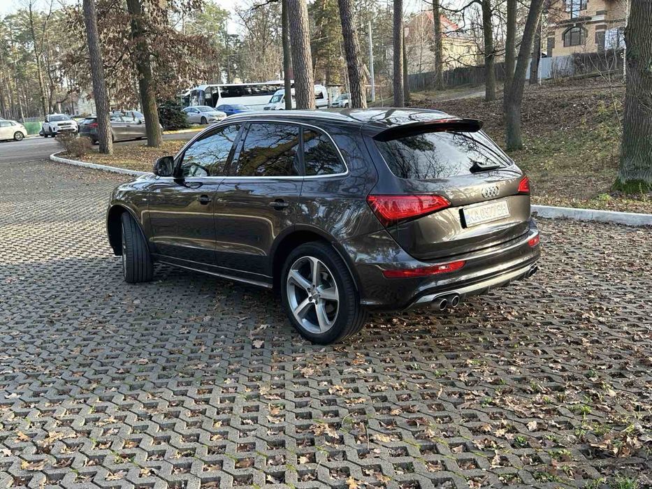 Audi Q5 2.0 TDI S-line