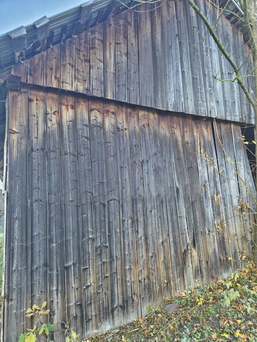 Stare deski, stodoły do rozbiórki