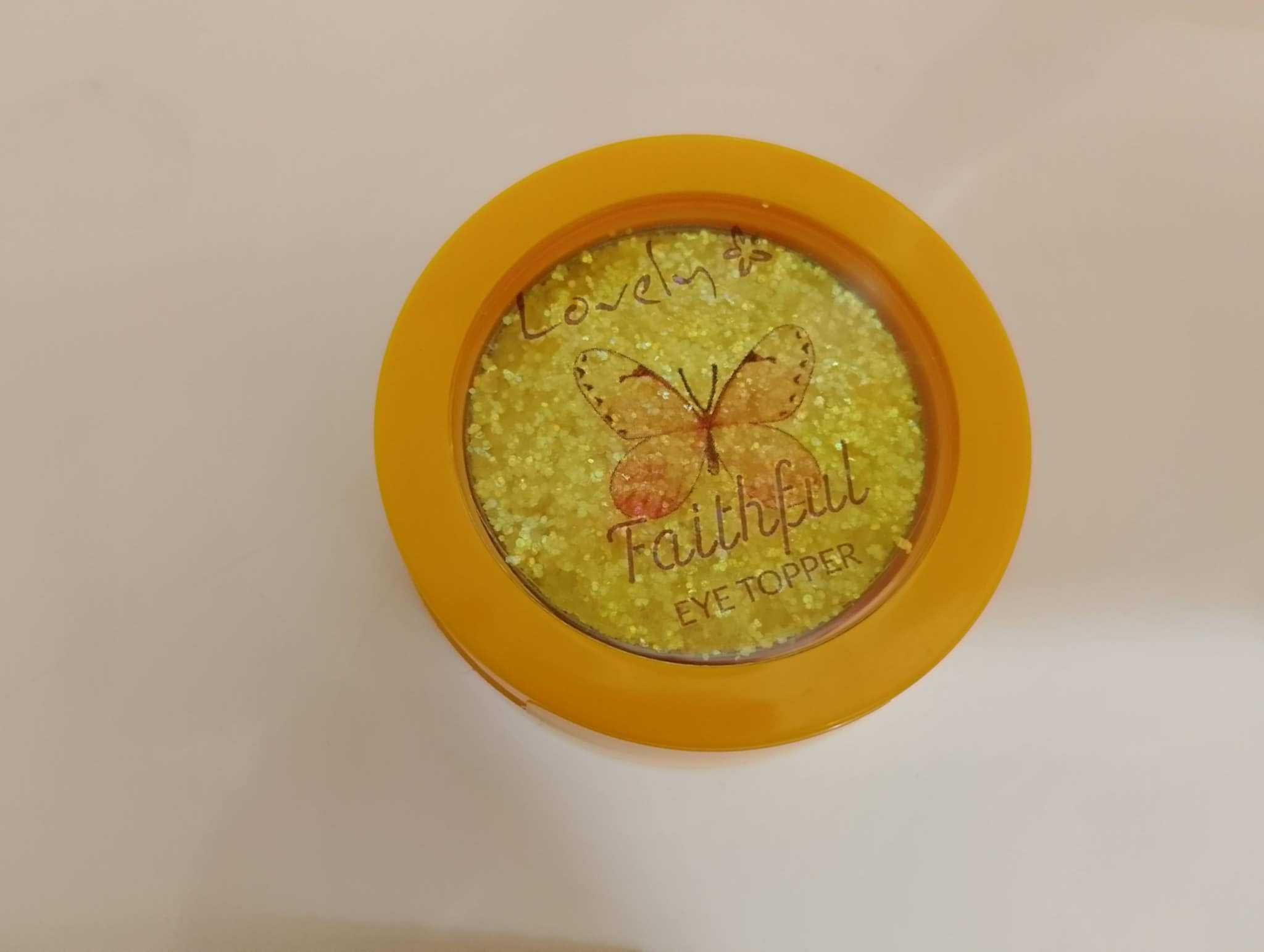 Lovely, Faithful, topper do powiek