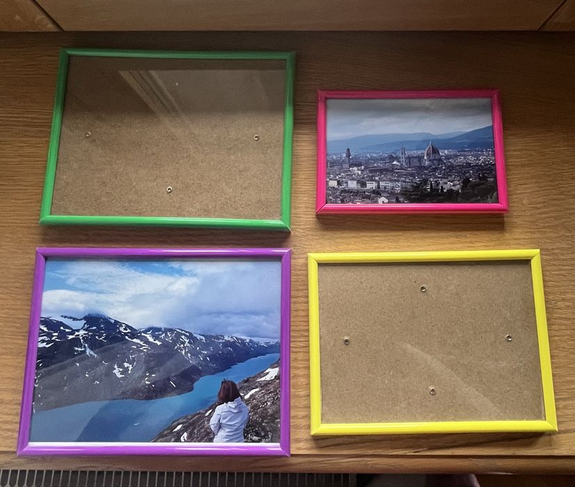 Набір кольорових фоторамок 4 шт