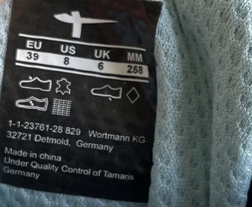 Кросівки Tamaris Active Gore-tex 39 р