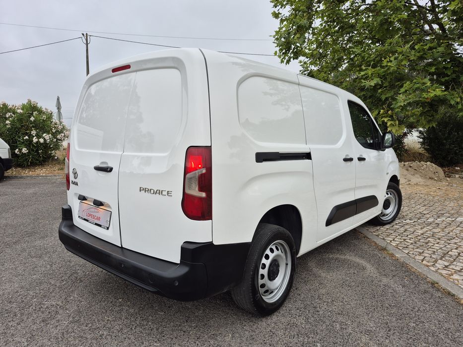 Toyota Proace City LONGA - 3 LUG | GARANTIA | NACIONAL