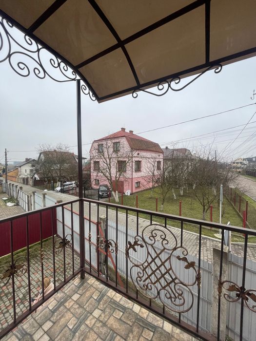 Оренда 2 поверхового будинку з власним подвір'ям с Сокільники