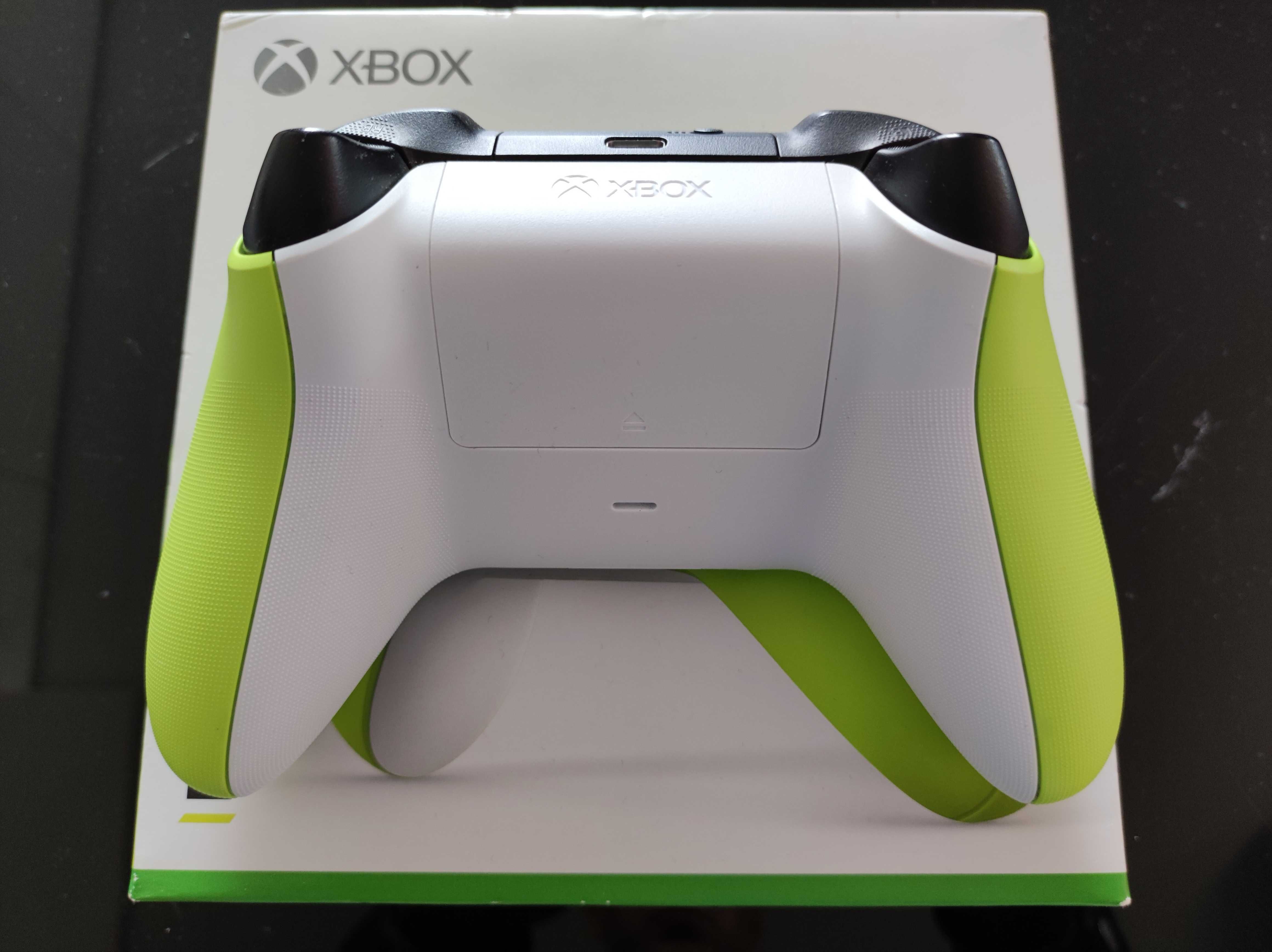 Pad do Xbox one series Electric Volt nowy w pudełku