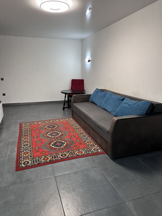 Здам  1-кімнатну квартиру на Космосі