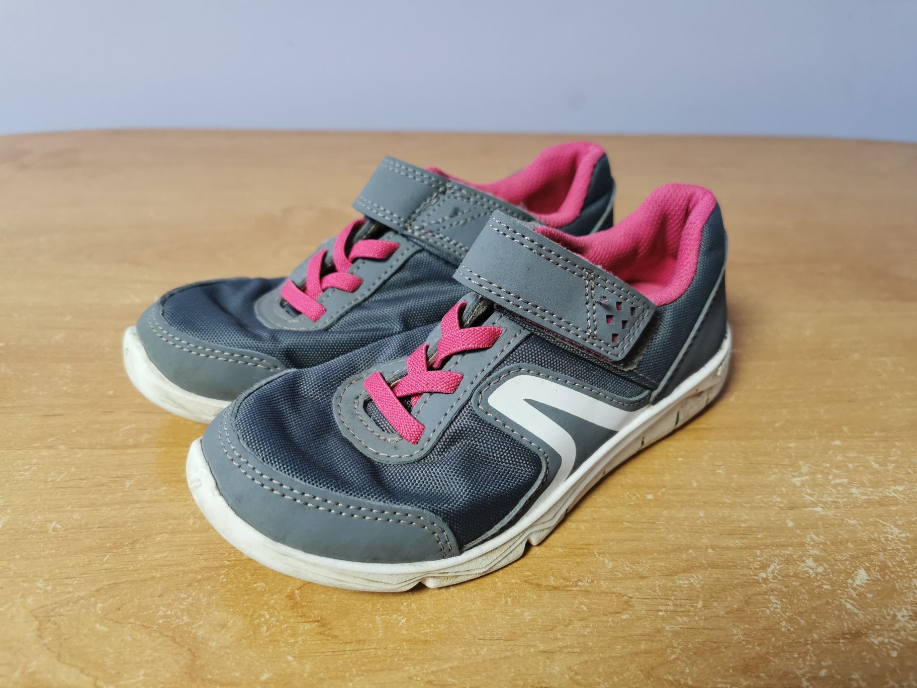 Buty dziecięce na rzep sportowe 31 decathlon