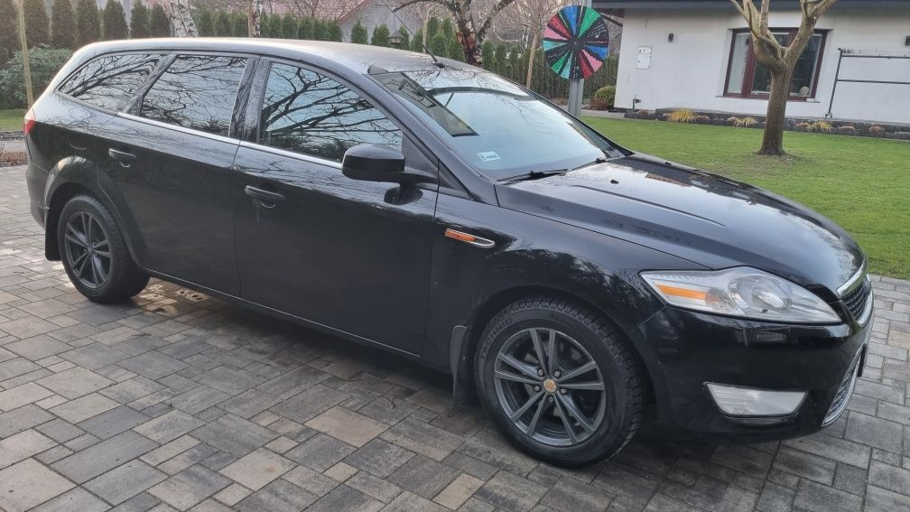 Ford Mondeo Kombi 1.8 TDCI SALON POLSKA. MAŁY PRZEGIEG. Historia serw.