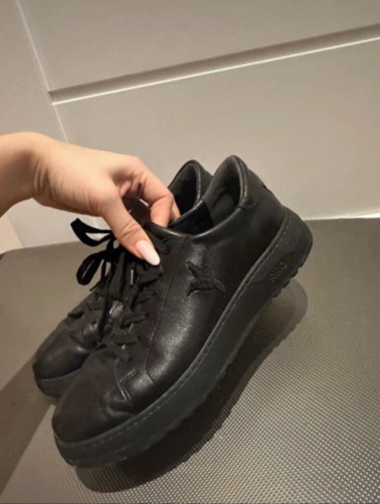 Sneakersy Ryłko Nora
