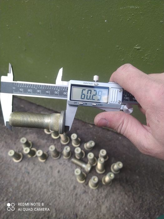 Продам болти м18