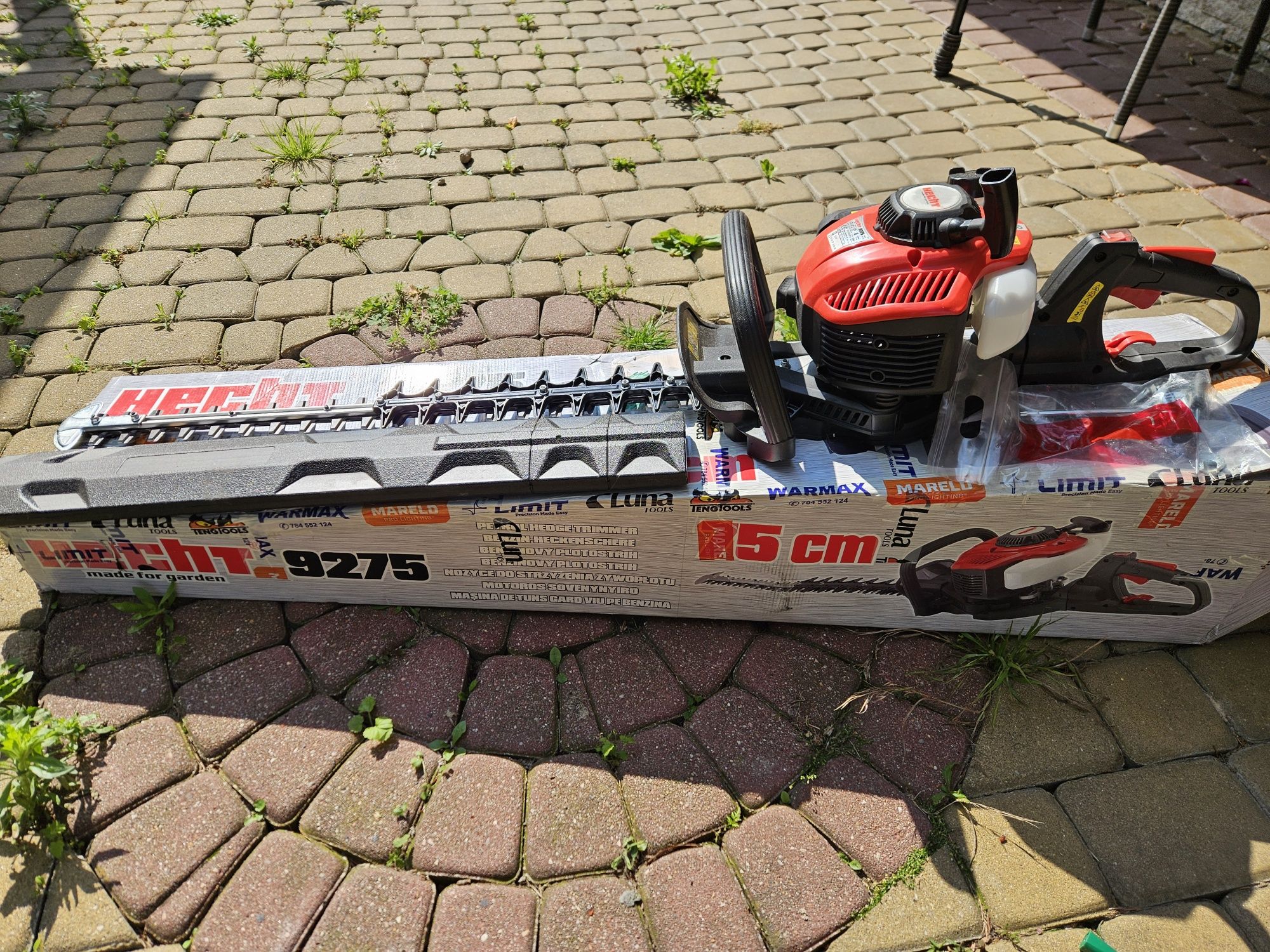 Sekator spalinowy HECHT 9275
