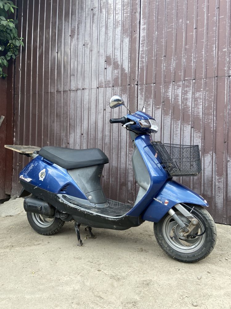 Продам скутер Honda lead 50 (af-50)