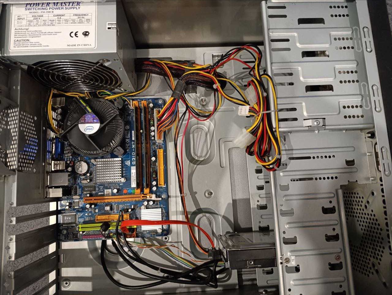 Комп'ютер / системний блок 3Гб ОЗУ 2 ядра по 3ГГц  HDD - 200Гб