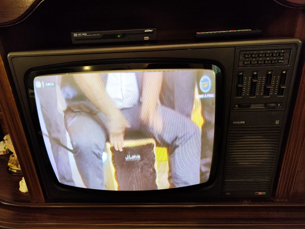 Televisão PHILIPS 1001 - Vintage