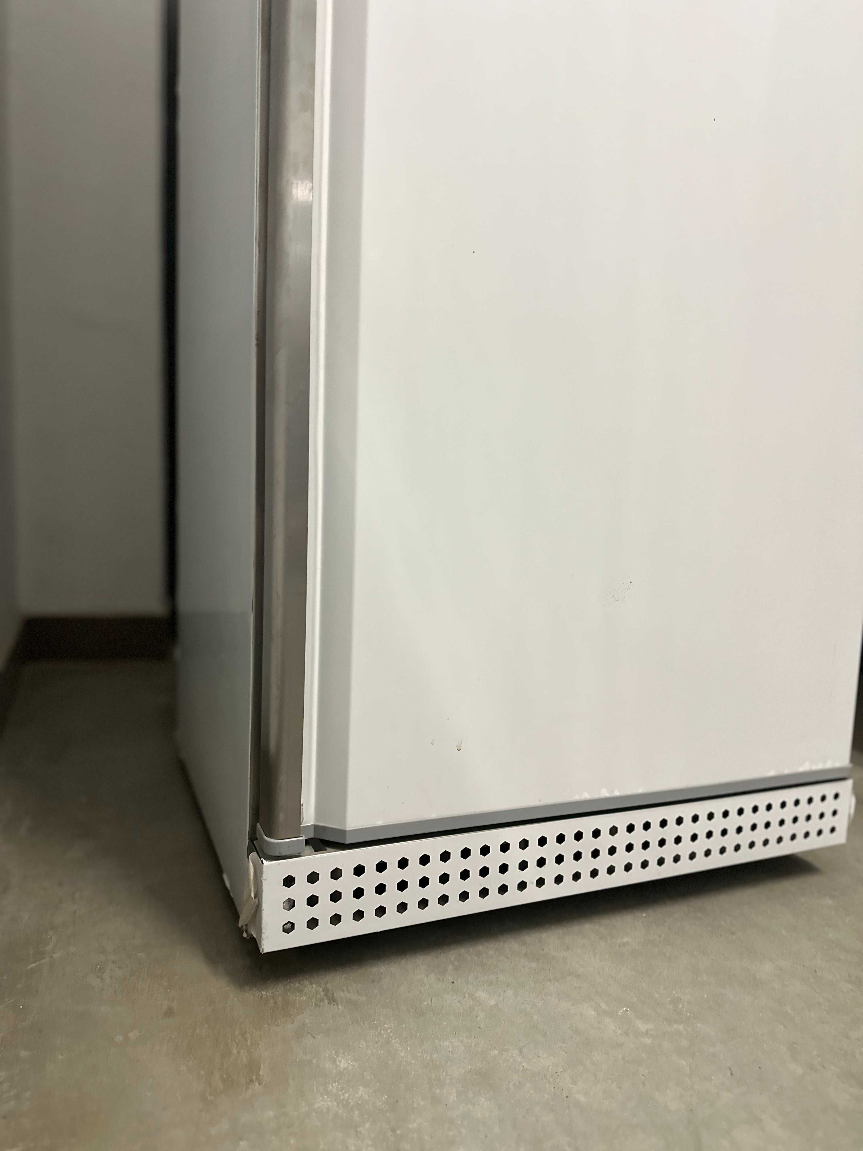 Lodówka ze stali Tefcold UR400S / 350 l