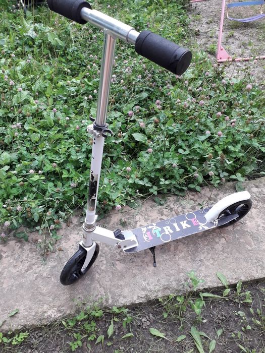 Продам дитячий Самокат