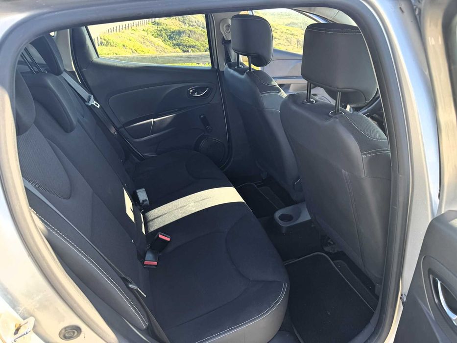 Renault Clio 1.5 DCI 90 CV