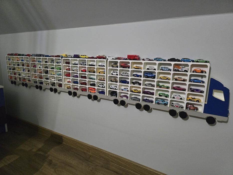 Półki na Hot Wheels, Matchbox, autka, resoraki - 110 szt.