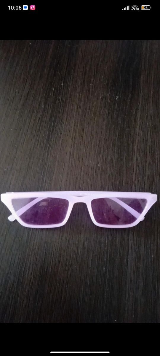 fioletowe okulary