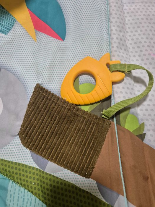 Розвиваючий килимок Tiny Love Весела ферма