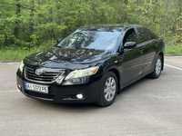 Продам toyota camry 3.5