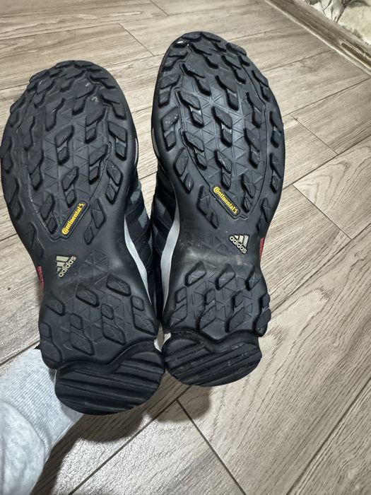 Ботинки адидас унисекс