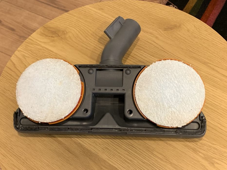 Щітка для пилососу