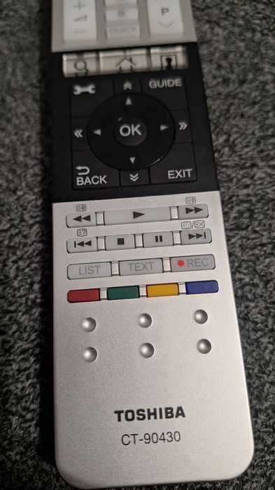 Pilot TV  TOSHIBA CT-90430 Bardzo ładny stan! 100% sprawny!