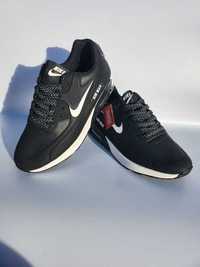 buty Nike 44 meskie sportowe wygodne i modne