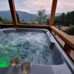 Domki z Jacuzzi Międzybrodzie. Jacuzzi za darmo bez limitów!