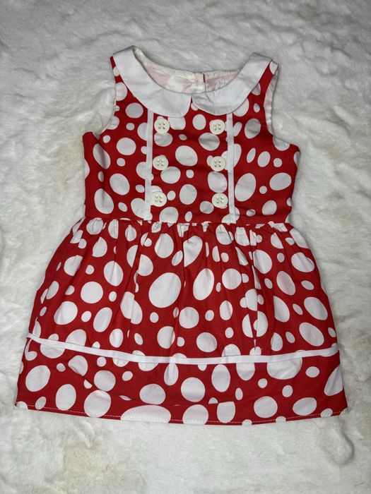 Urocza czerwona sukienka w białe kropki dla dziewczynki