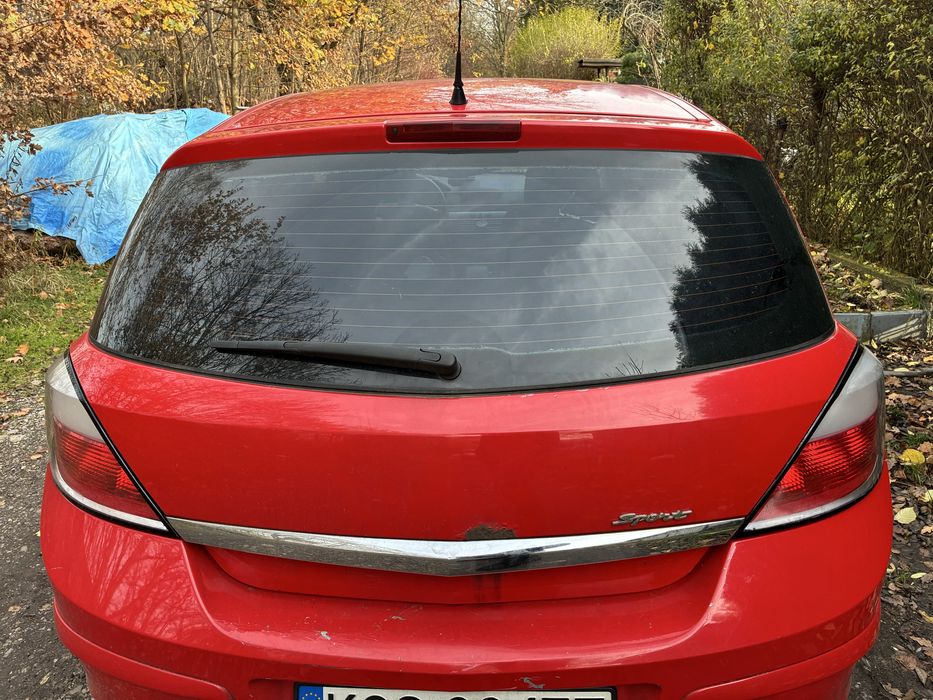 Opel astra h 2004r