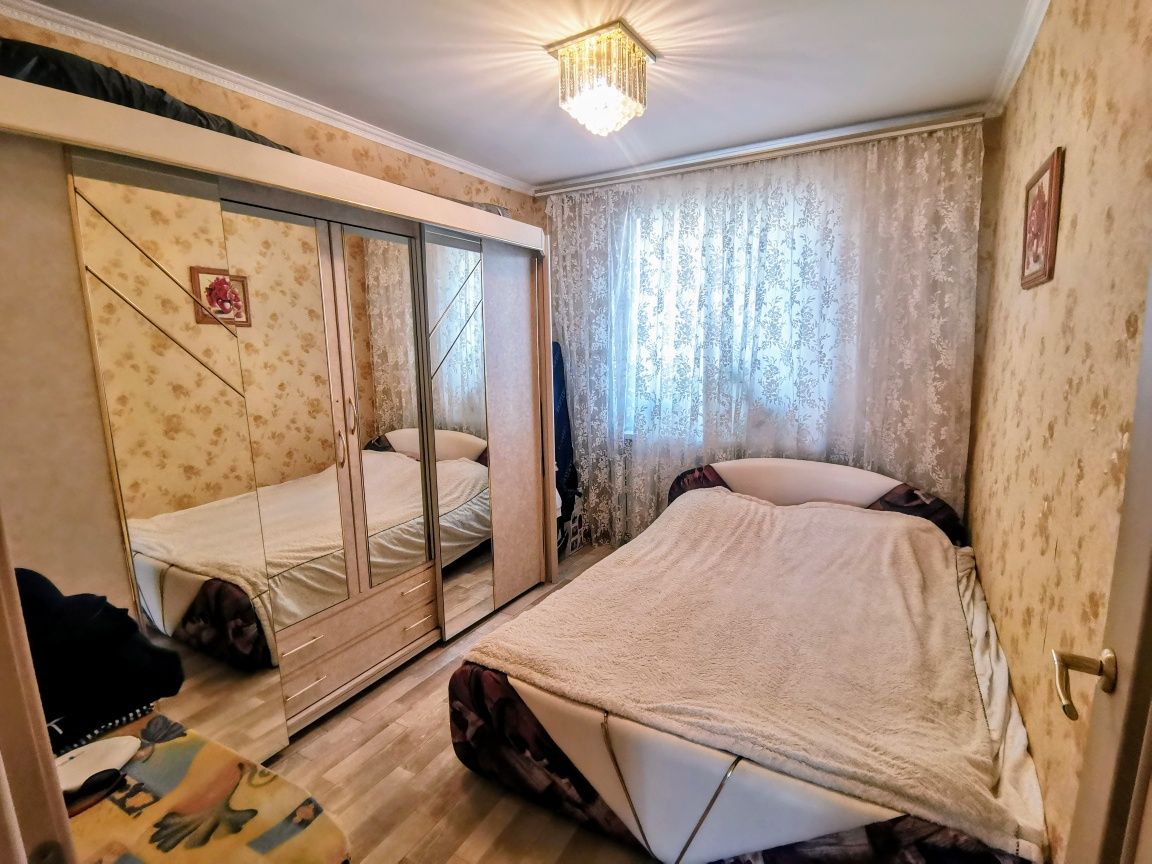 3комн квартира на Семена Палия