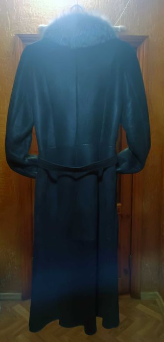 Натуральная женская дубленка, натуральный капюшон в подарок, недорого