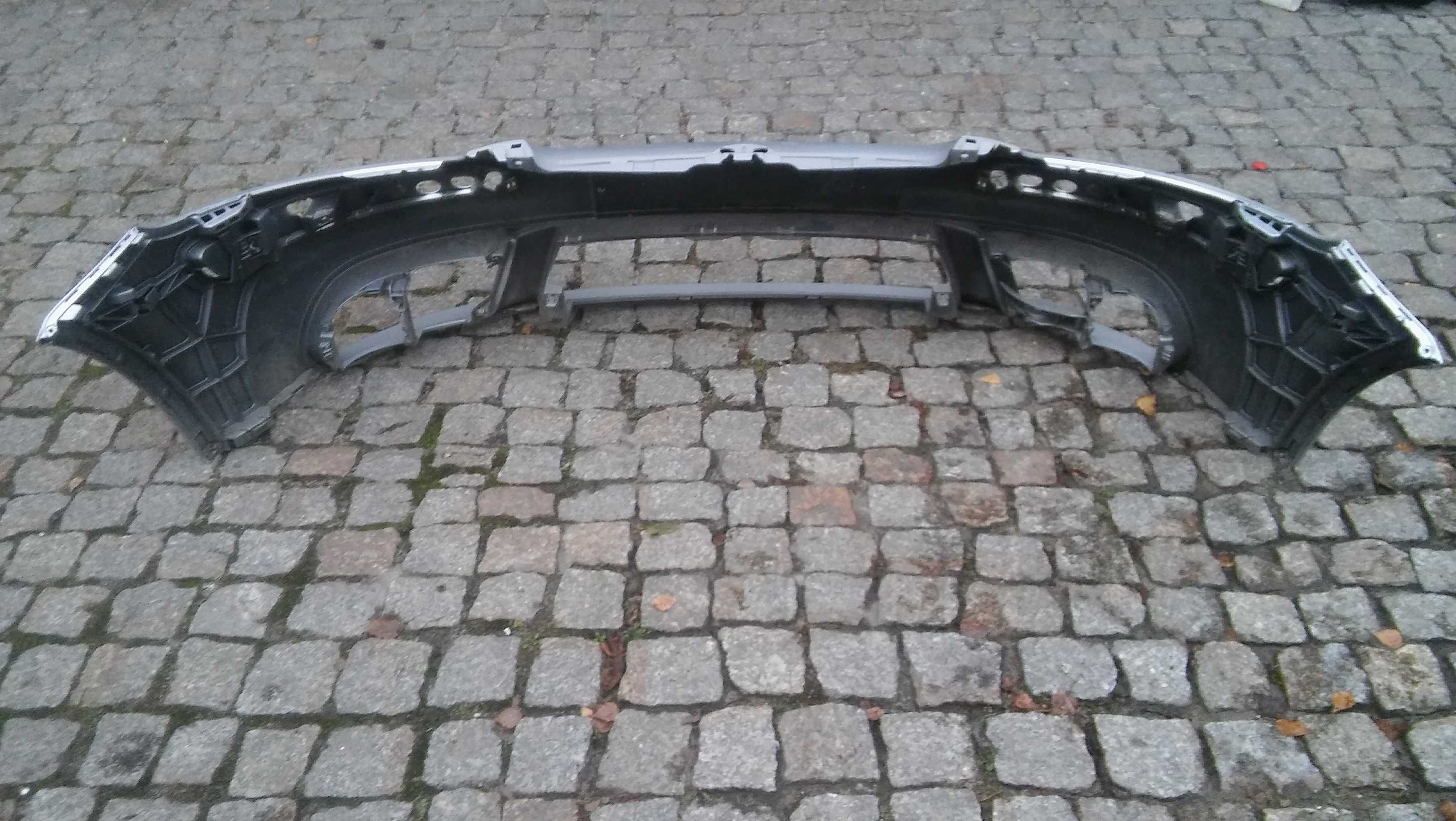 VW Golf 5 Plus,5M0,od 04r,zderzak przód,SREBRNY=LA7W,ślizgi L+P,orygin